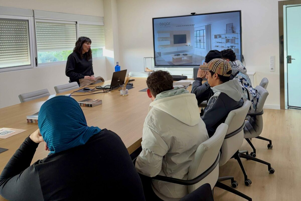 Tegar Mobel abre sus puertas al talento joven de “Makers del Moble”